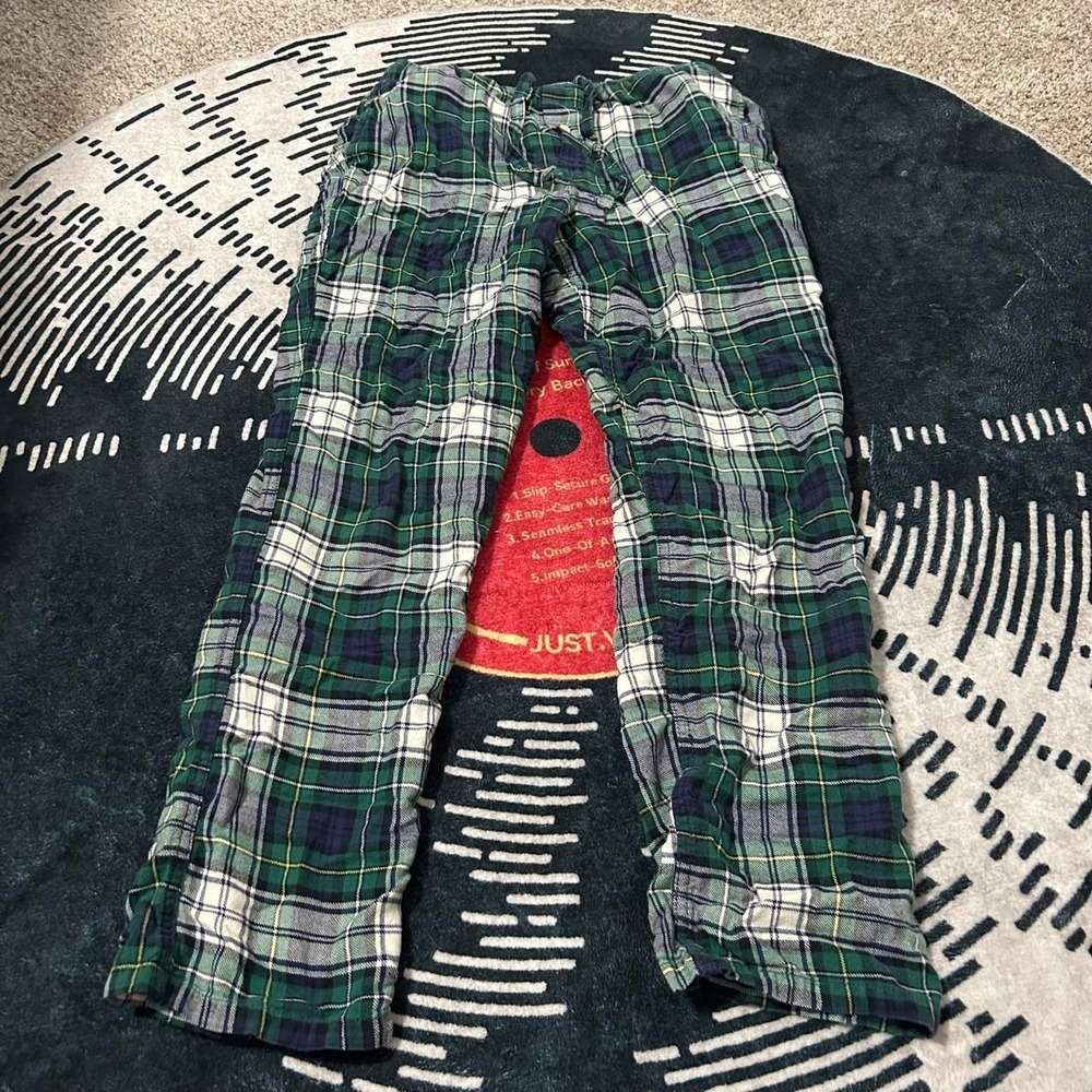 J.Crew green, white, and gray plaid cotton pants size 28x30